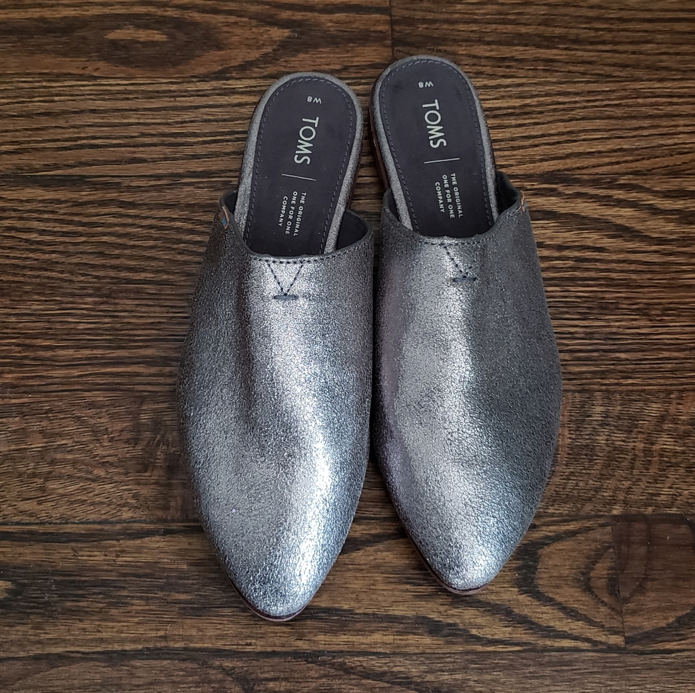 Brand new TOMS silver Jutti shoes